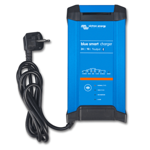 Victron Energy Nabíječka autobaterií BlueSmart 24V/16A IP22 1 výstup